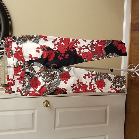 Women's Chico's jeggings - Picture 5 of 8